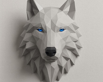 Rustic Wolf Head Wall Decor: Modern Farmhouse Animal Art