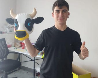 Cow Head Wall Decor – Modern Animal Sculpture for Stylish Home Design