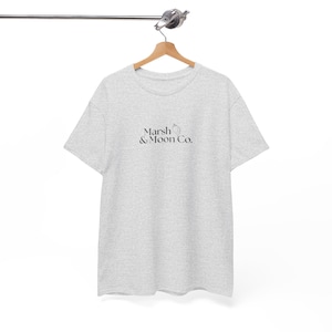Minimalist Marsh & Moon Co. Logo T-Shirt | Unisex Soft Tee imagem 7