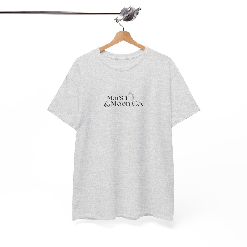 Minimalist Marsh & Moon Co. Logo T-Shirt | Unisex Soft Tee imagem 7