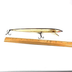 Vintage Fishing Lure Finlandia Uistin Wooden Crankbait 1950s 10" Length Brown Back Silver Sides