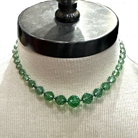 Green Crystal Necklace Graduated Faceted 1930's 8… - image 3