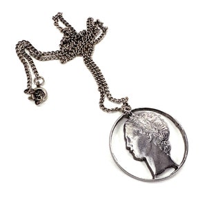 Italian Cut Coin Pendant Necklace 100 Lire 1979