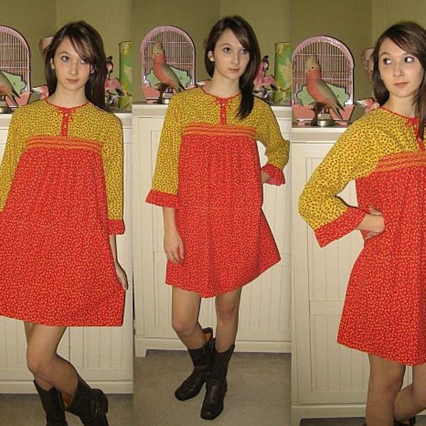 Peace train  ..... Vintage 60s smocked mini babydoll tent dress .. S M