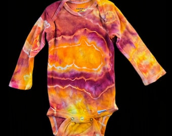3-6m Long-sleeve Geode onesie/bodysuit tiedye