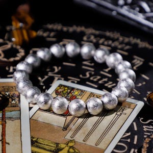 Genuine Meteorite Iron Bracelet Gibeon/NWA Space Metal  Magnetic Healing Jewelry  Men&#39;s Spiritual Gift  Adjustable Black Beads