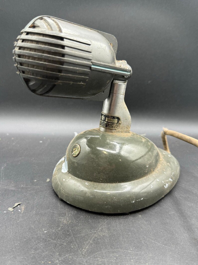 Vintage 1940's Shure Brothers 708SH microphone with S36 model stand image 3