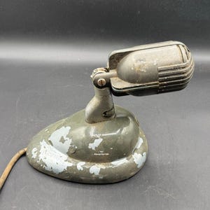 Vintage 1940's Shure Brothers 708SH microphone with S36 model stand image 4