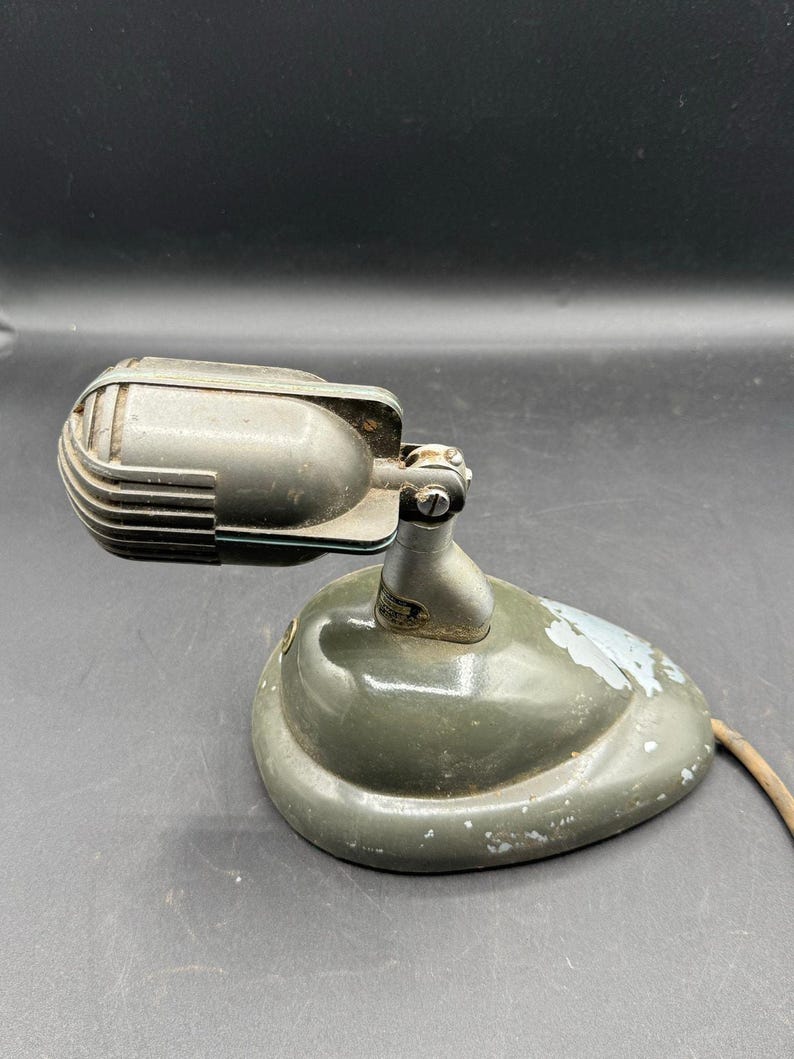 Vintage 1940's Shure Brothers 708SH microphone with S36 model stand image 6