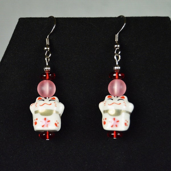 Lucky Cat Earrings | Red | Pink | Dangle | Asian | China | Restaurant | Waitress | Chinese food | Server