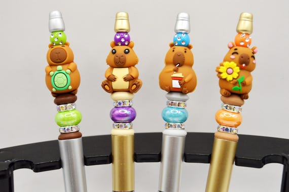 Rhinestone Capybara Pen with 2 Refills