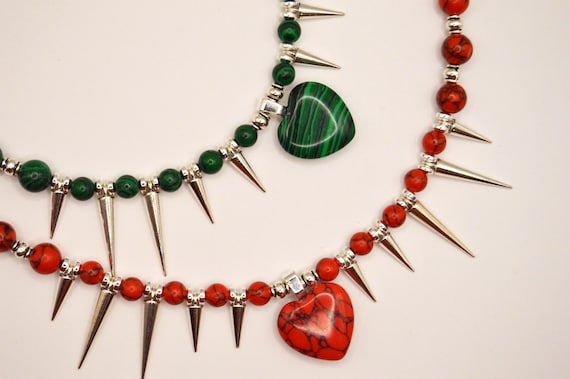 Malachite harts and spikes necklace, choose from red or green