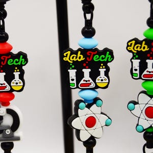 Lab Tech-badgehaspel: houder voor wetenschappelijke identiteitskaart met kralen