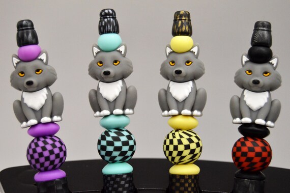 Gray Wolf silicone pens, checker pattern, black ink