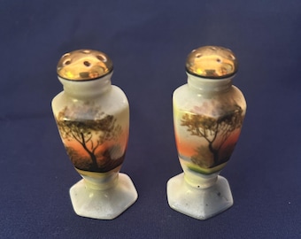 Juego de salero y pimentero vintage con escena de puesta de sol - Hecho en Japón - 6,35 cm (2 1/2")