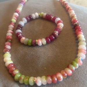 Conjunto de collar y pulsera con piedras arcoíris multicolores y detalles de cristal, inspirado en Anthropologie imagen 1