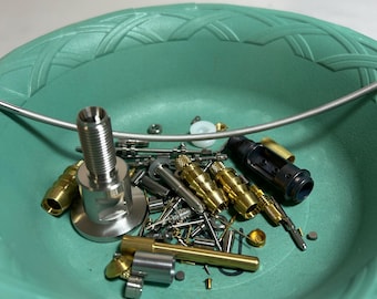 Bergung Metallteile, Schrott Komponenten, Schrauben, Stifte für die Schmuckherstellung, zum Basteln, 100 Stück Lot 9