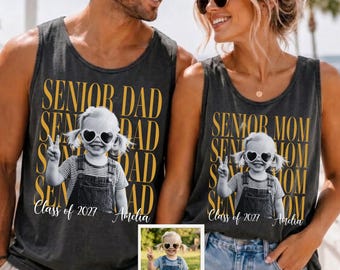 Personalised Vintage Photo Senior Dad Senior Mom Shirts 2027: Proud Family of Graduate Tees, Senior Night Gifts, Class Of 2027 Picture Gifts