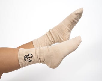 Crew - 8" Barre Socks