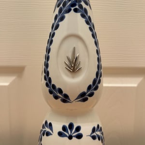 Clase Azul Reposado Tequila Talavera Pottery Hand Painted 750 ml Empty Bottle