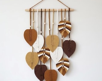 Macrame Leaf Tapestry Wall Hanging – Boho Woven Art Decoration