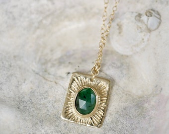 14K Solid gold Emerald necklace, gold emerald necklace, may birthstone, Emerald pendant, gift for her, gold chain, gold necklace, Canada