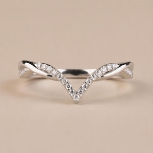 Anello in argento sterling a forma di V con pavé, motivo a chevron a forcella / zirconi cubici / impilabile