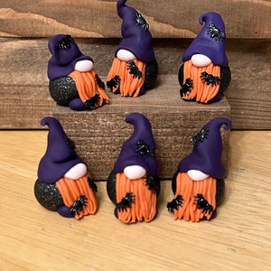 Spooky Halloween spider Gnome