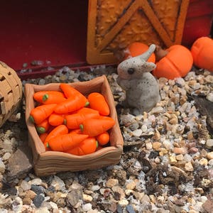 Farm Fresh Fairy Garden dollhouse 1:12 scale carrots 6 in a bag