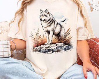 Vintage Wolf Lightning Classic 90s Graphic T-Shirt, Retro Wolves Tee, Nostalgia Nature Animal Print