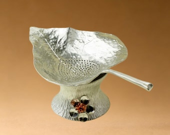 Colador de té artesanal de hoja de Bodhi con base