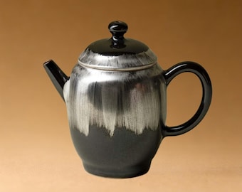 Tetera de cerámica negra bañada en plata, hecha a mano, de 70 ml.