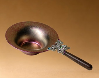 Colador de té morado deslumbrante de titanio puro hecho a mano