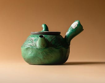 Tetera de cerámica Kyusu verde hecha a mano, 100 ml