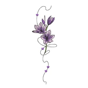 Puede incluir: Un diseño floral con flores moradas con pétalos detallados y tallos verdes. El diseño incluye una línea curva y fluida con pequeños corazones morados, creando una estética delicada y elegante. Las flores están en plena floración.