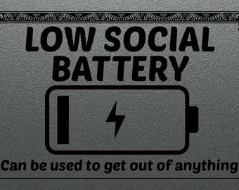 Tarjeta de baja energía social, regalo divertido para introvertidos, tarjeta de ansiedad social, humor antisocial, tarjeta para salir de cualquier situación, tarjeta divertida para la cartera