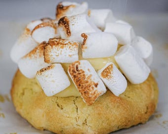 RECETA - Galletas Gourmet de Tarta de Limón, Galletas Gruesas y Gruesas al Estilo Nueva York. Galletas de Tarta de Limón. Receta de Galletas Gourmet. Receta Digital.