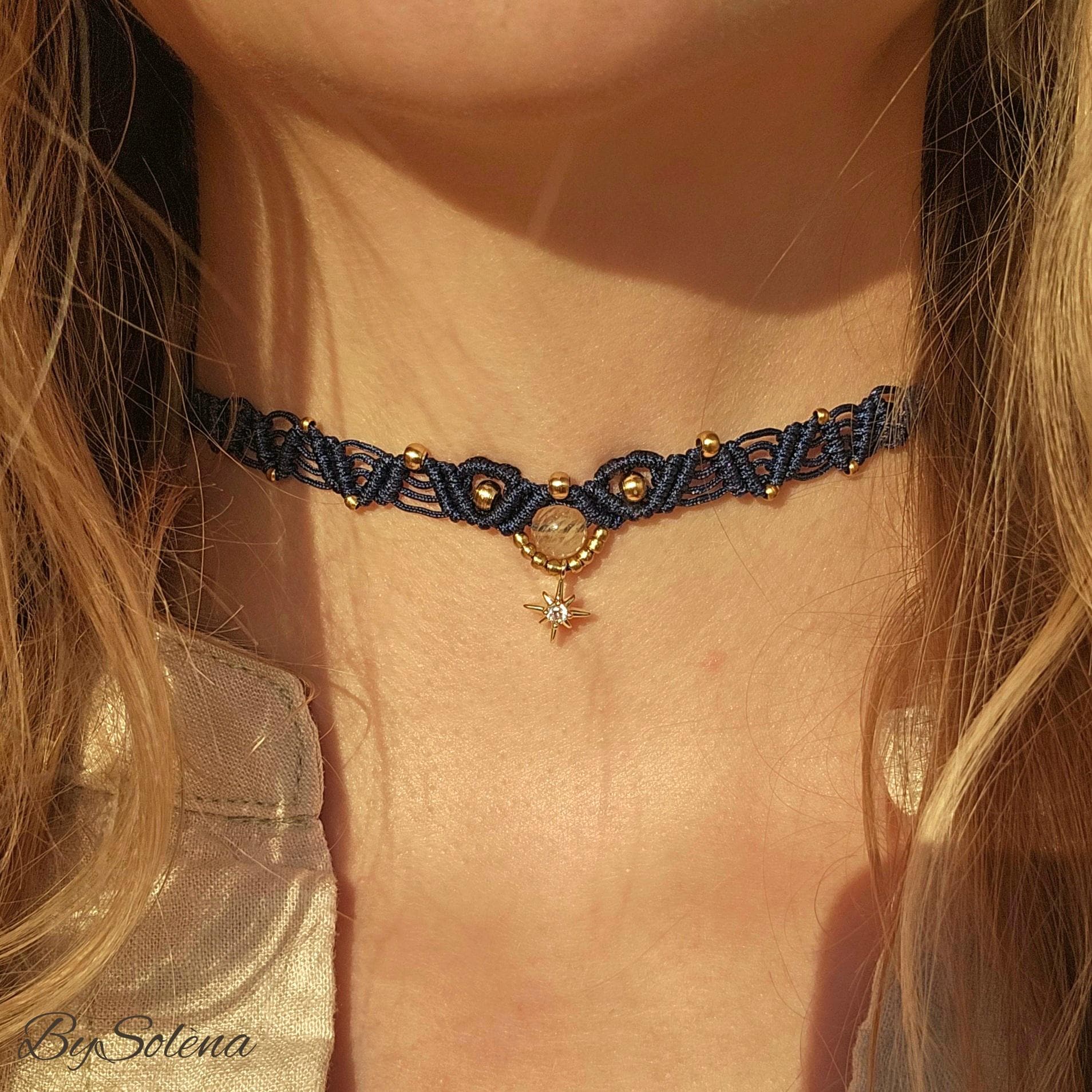 collana con pendente e perline nere anartxy