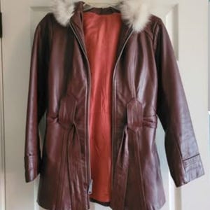 Vintage Women&#39;s Leather Jacket
