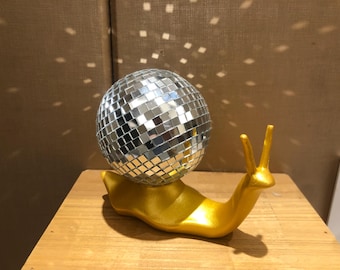 Disco Snail Mini Statue – Funky Animal Sculpture for Shelf or Desk