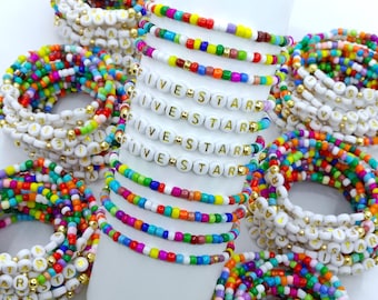 Bracelet perlé personnalisé en gros / Bracelets pour entreprises / Bracelet avec mot personnalisé / Cadeau personnalisé pour événement de groupe / Bracelet numéroté / Perles colorées
