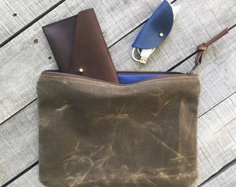 The Traveler's Clutch / large waxed canvas pouch