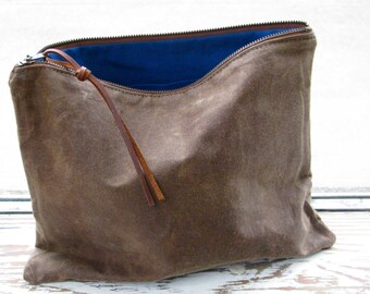 The Traveler's Clutch // waxed canvas pouch // COCOA