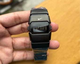 Nike NIKETIMING デジタル腕時計 ブラック　WC0019 Nike NIKETIMING デジタル腕時計 ブラック WC0019