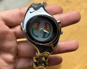 Nike D-Line メンズ ステンレススチール デジタルウォッチ