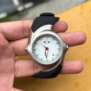 Vintage Oakley Crush Military Watch — Black Strap With White Dial