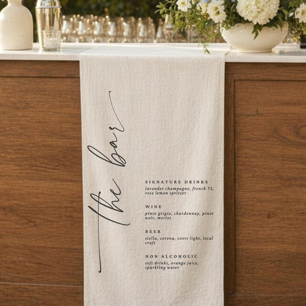 Aangepast linnen trouwbord, gepersonaliseerd menu, elegant receptiedecor