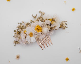 Bruiloftkam met madeliefjes en gips, handgemaakte zendspoel met witte gedroogde bloemen, spelden, boutonnières set