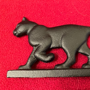 Cast Iron Walking Cat Figurine "Bootscraper Cat" Franklin Mint Curio Cabinet Collection 1986