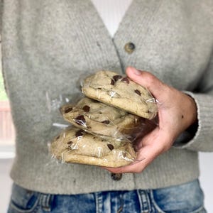 Jumbo STUFFED Cookies - Baked fresh to order, chocolate chip, ganache, blueberry, lemon, cinnamon cookies, peanut butter, stuffed cookies